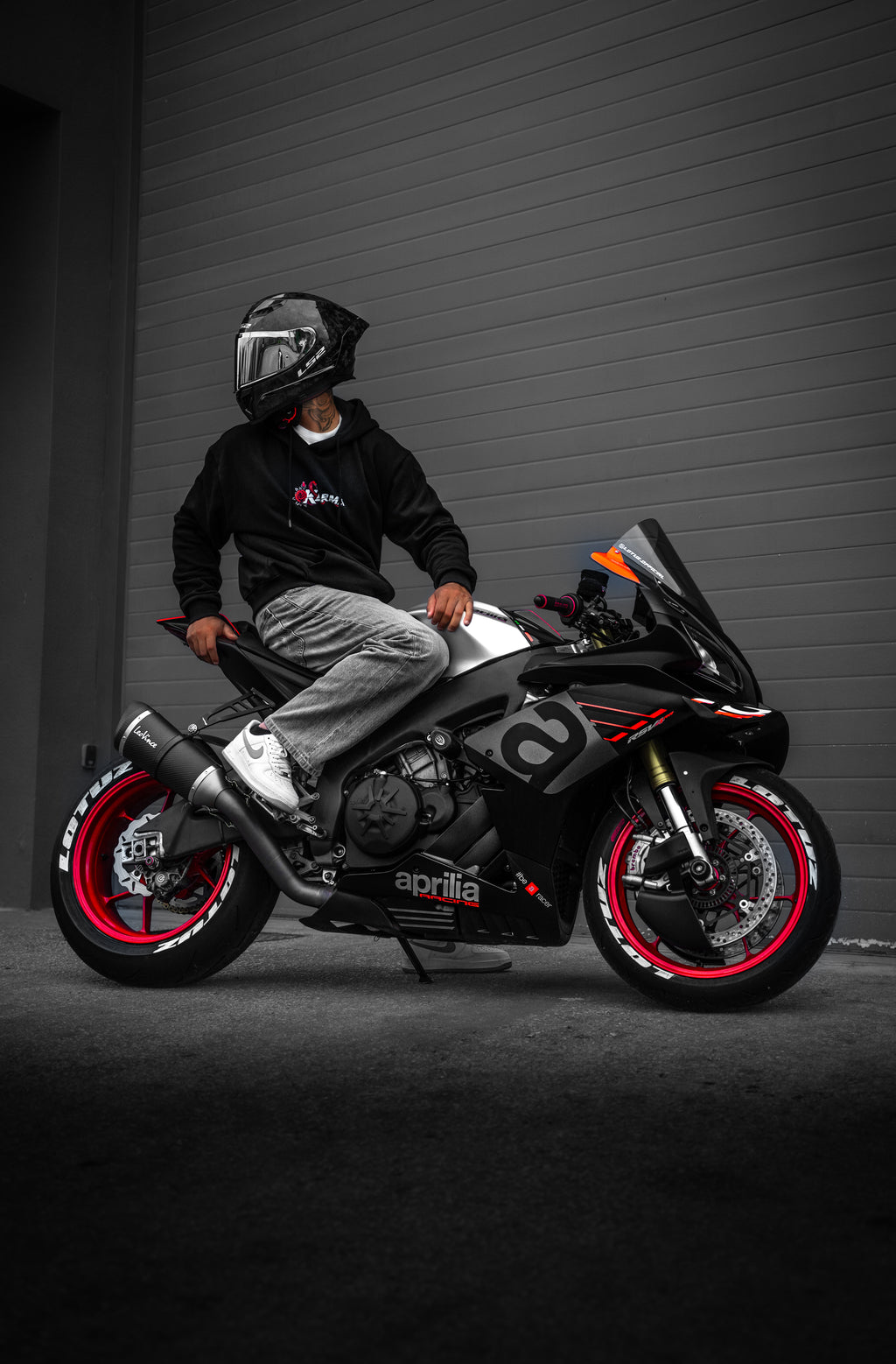 Hoodie Karma Rider - Concept